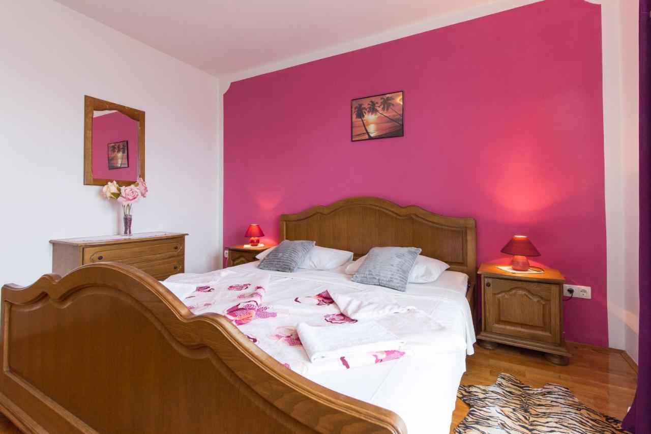 Holiday Home Larma Сень Екстер'єр фото
